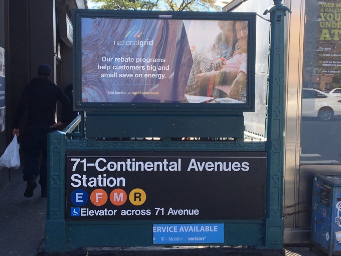 71 Continental Ave subway station